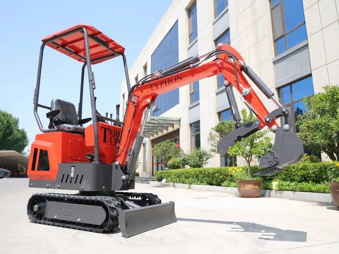 TYPHON TERROR ONE STORM Mini Excavator – 1 Ton Trench Digger with Canopy - Image 5