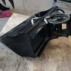 Alternative view of 2.5 Ton Excavator Attachment Hydraulic Tilt Bucket 800mm Tilting Bucket 31 inch