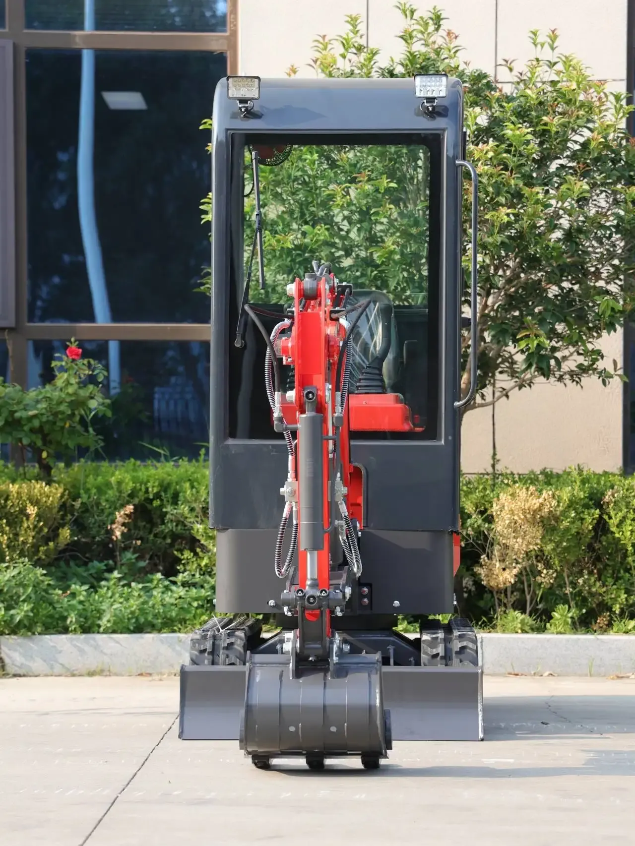 TYPHON TERROR ONE Mini Excavator – 1.1 Ton Trench Digger with Cabin - Image 5