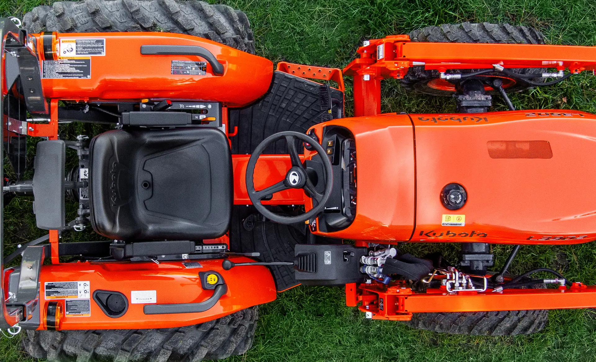2024 Kubota L Series L2502 HST - Image 4