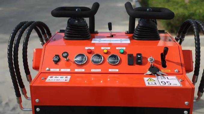 Skid Steer Loader Tracked 22.1 HP Honda EPA Gasoline Engine for Gardens, Farming - Image 3
