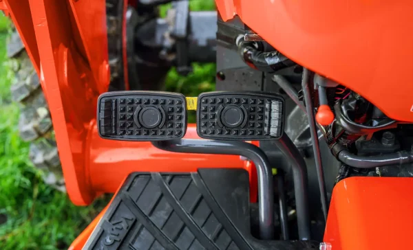 2024 Kubota L Series L2502 HST - Image 6
